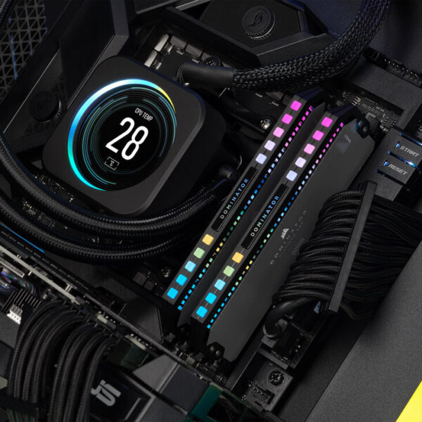 Corsair Dominator Platinum RGB DDR5-5600 RAM, CL40, EXPO - 64 GB Dual Kit, Gray